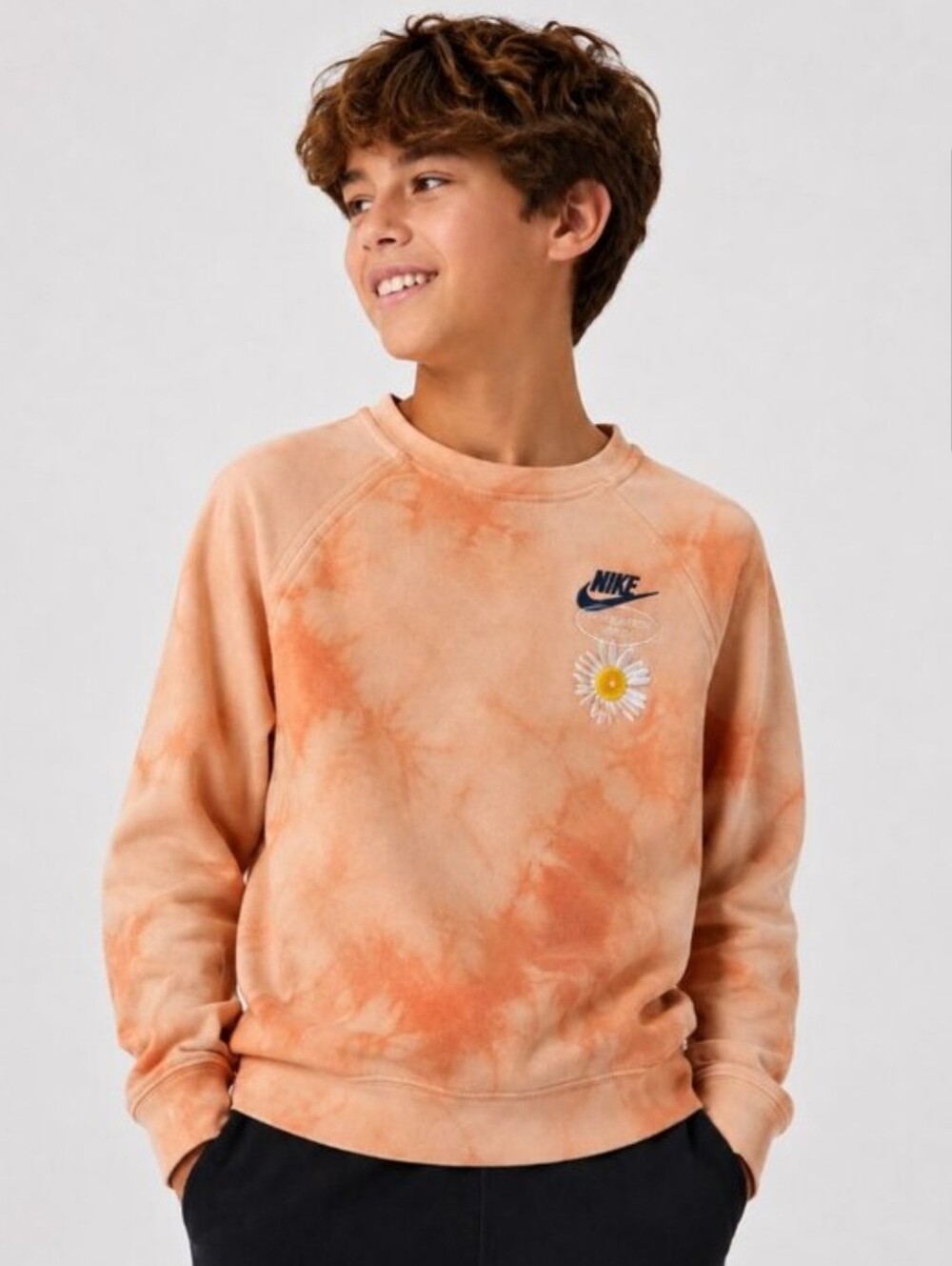 Nike Have A Nike Day Tie Dye Daisy Crewneck Sweatshirt